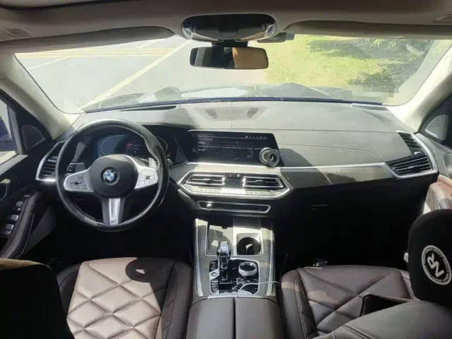 BMW X5 — Фото автомобиля 12