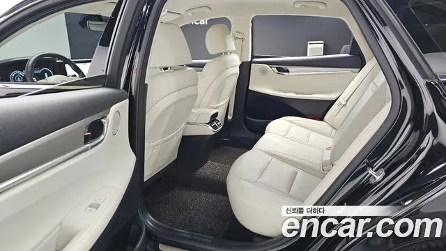 Hyundai Grandeur Новый Grandeur IG — Фото автомобиля 10