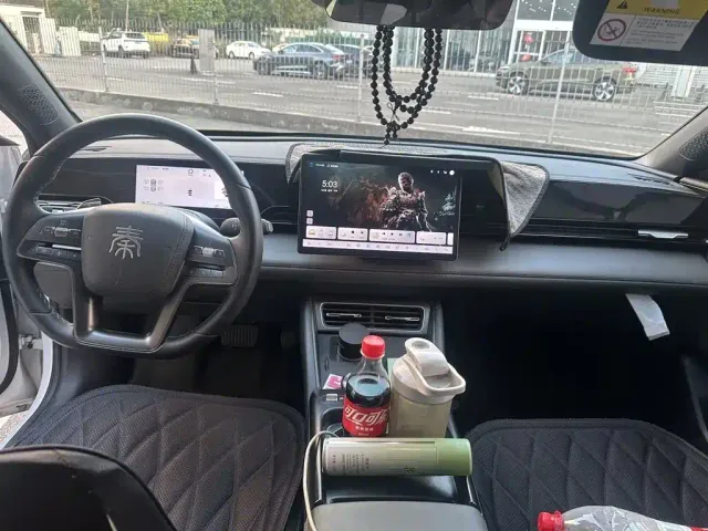 BYD Qin L — Фото автомобиля 6
