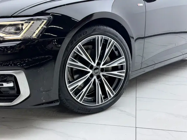 Audi A6L — Фото автомобиля 10