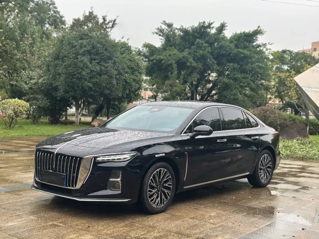 Фотография автомобиля — Hongqi H5
