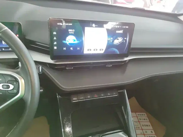 Haval H6 — Фото автомобиля 8
