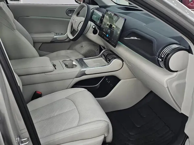 BYD Yuan PLUS — Фото автомобиля 8