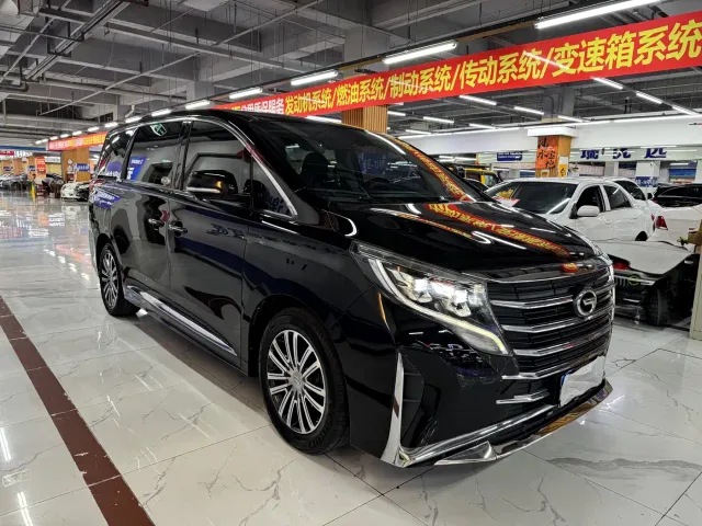 GAC Trumpchi M8 — Фото автомобиля 3