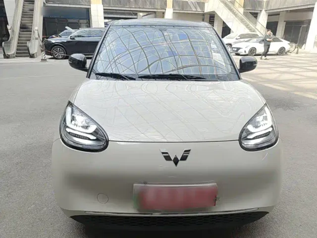 Wuling Bingo — Фото автомобиля 2