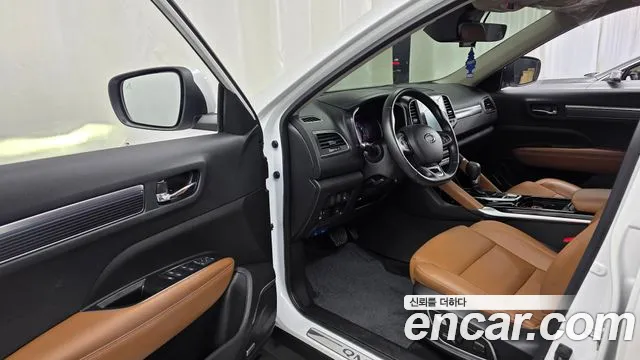 Renault-KoreaSamsung QM6 Новый QM6 2.0 GDe RE Signature 2WD — Фото автомобиля 10