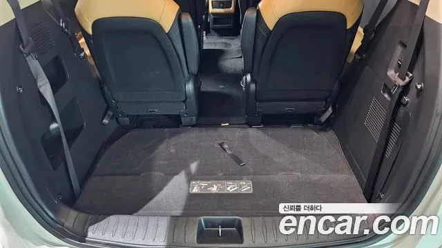 Kia Canival Carnival 4 поколение Дизель 9 мест Prestige — Фото автомобиля 4