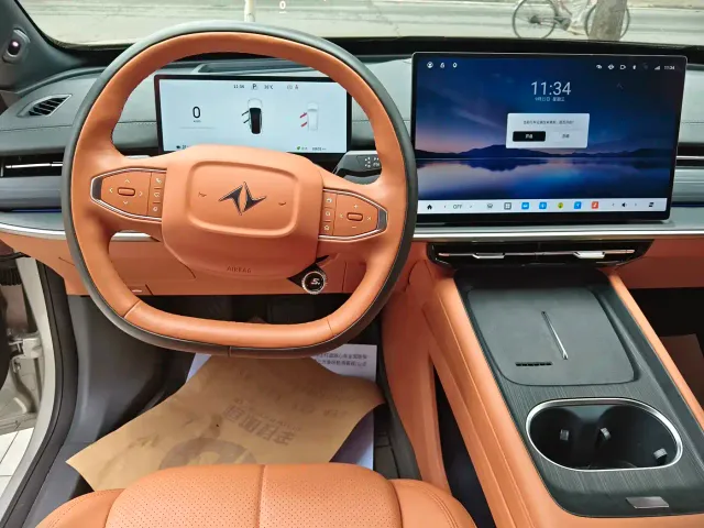 Dongfeng eπ 007 — Фото автомобиля 6