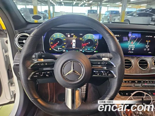 Mercedes-Benz E-Class W213 — Фото автомобиля 12