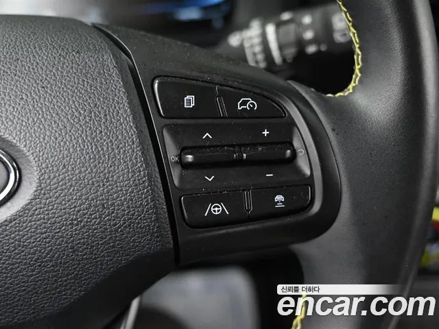Hyundai Venue — Фото автомобиля 14