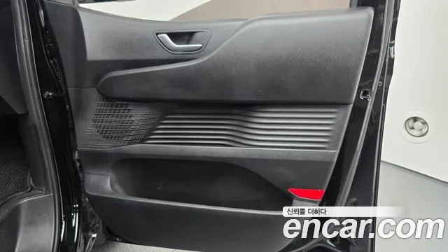 Hyundai Staria — Фото автомобиля 13