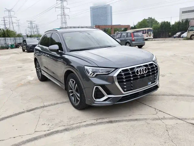 Audi Q3 — Фото автомобиля 5