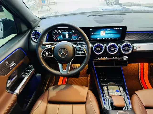 Mercedes-Benz GLB-Class — Фото автомобиля 11