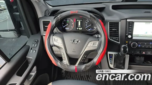 Hyundai Solati Solati 16 мест — Фото автомобиля 13