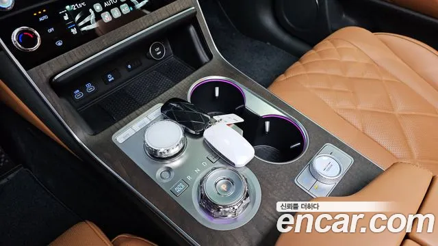 Genesis GV80 — Фото автомобиля 9