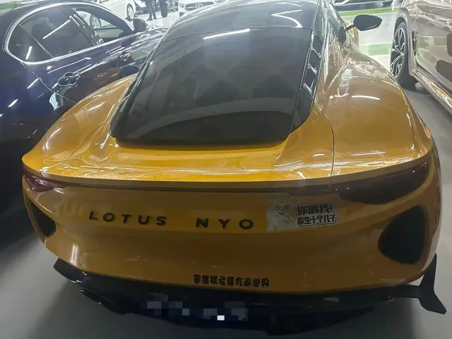 Lotus Cars EMIRA 2021 2.0T DCT First Edition — Фото автомобиля 13