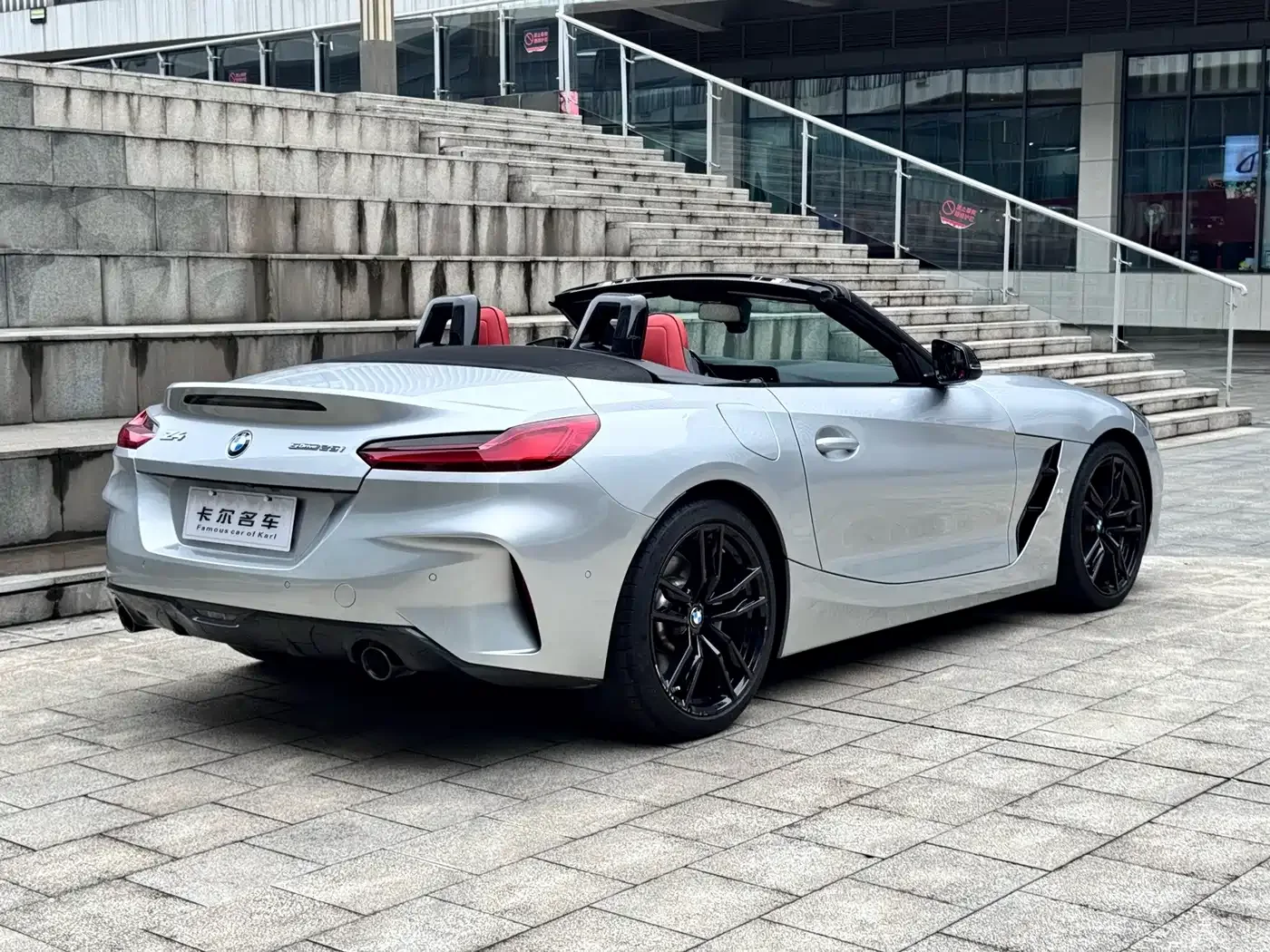 BMW BMW Z4 2022 sDrive 25i M Sport Shadow Edition — Фото автомобиля 5