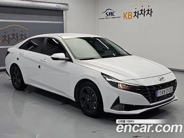 Hyundai Avante CN7 — Фото автомобиля 4