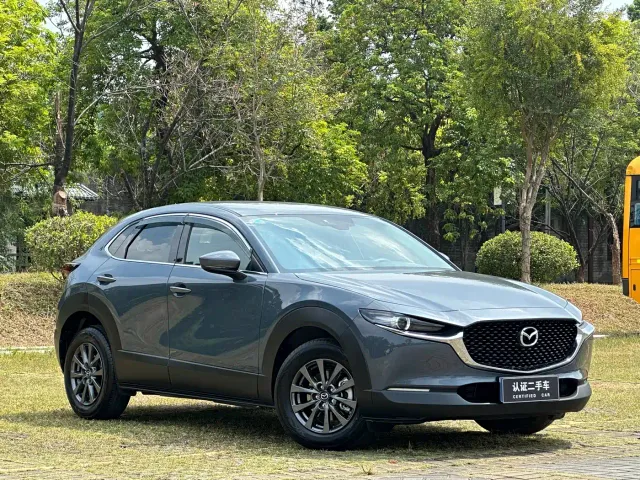 Mazda CX-30 — Фото автомобиля 3