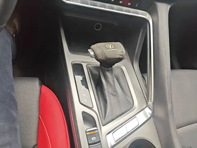 Changan CS35 Plus — Фото автомобиля 9