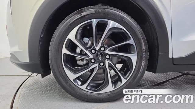 Chevrolet Bolt EUV — Фото автомобиля 5