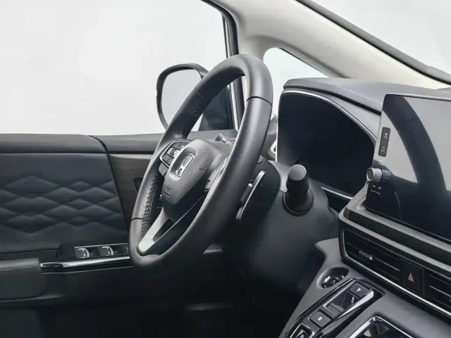 Honda Odyssey — Фото автомобиля 22