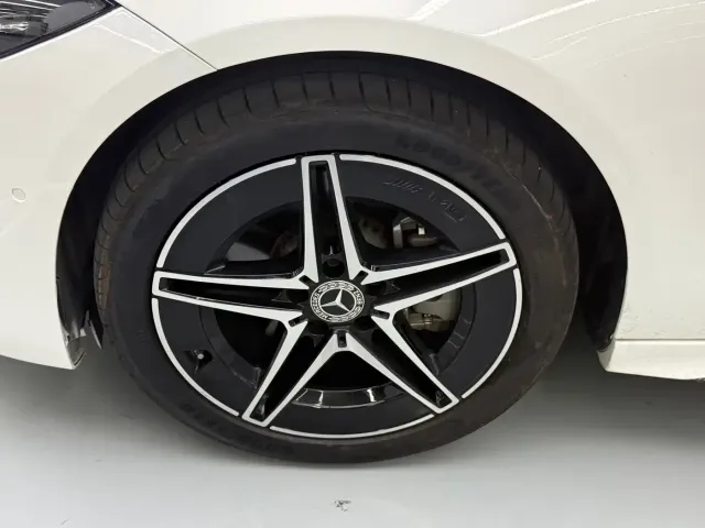 Mercedes-Benz C-Class — Фото автомобиля 29