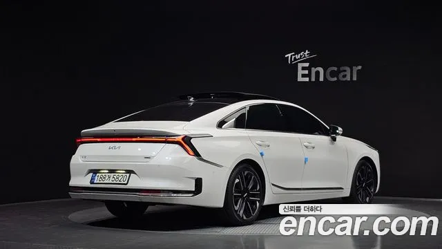 Kia K8 Signature — Фото автомобиля 2