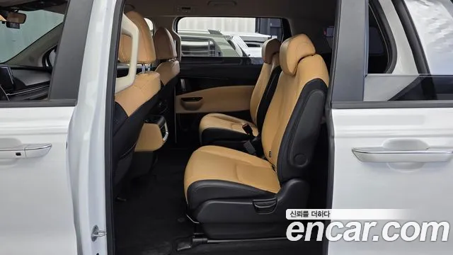Kia Canival Carnival 4 поколение Дизель 9 мест Prestige — Фото автомобиля 24