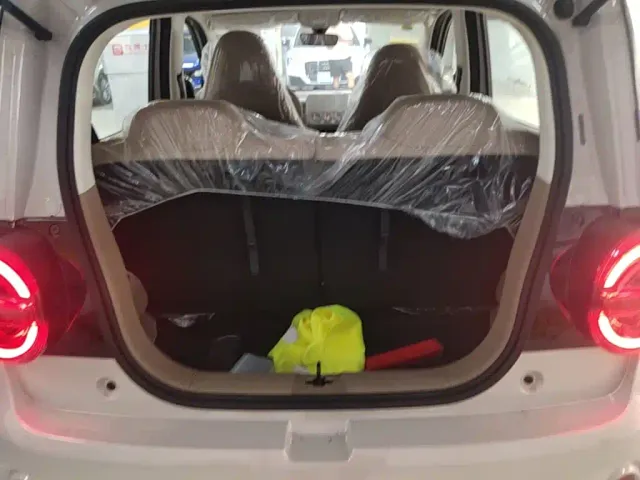 Wuling Hongguang Mini EV — Фото автомобиля 18