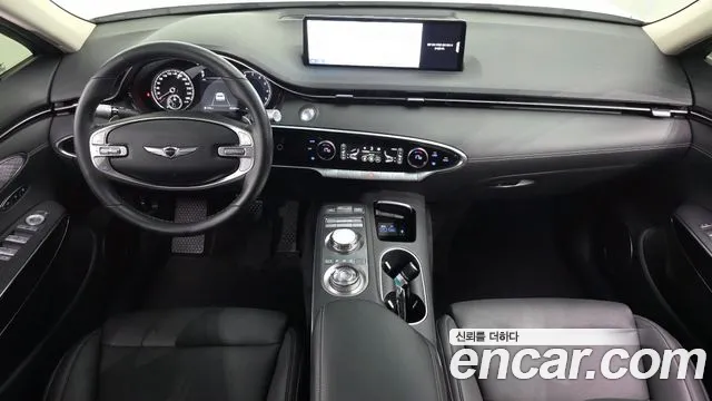 Genesis GV70 — Фото автомобиля 10