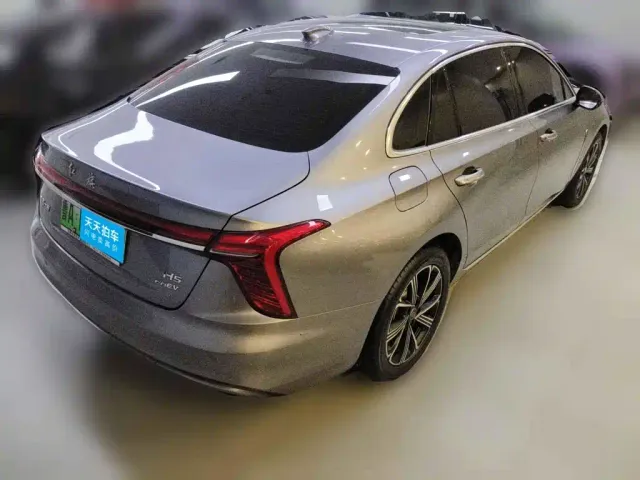 Hongqi H5 PHEV — Фото автомобиля 2