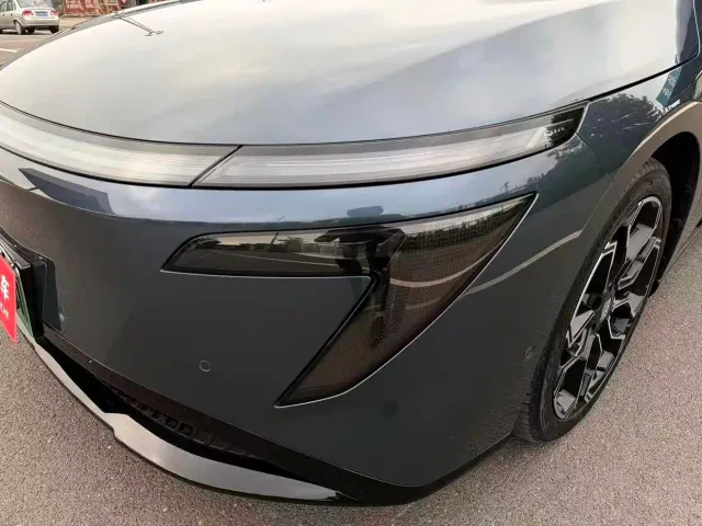 Nissan N7 — Фото автомобиля 18