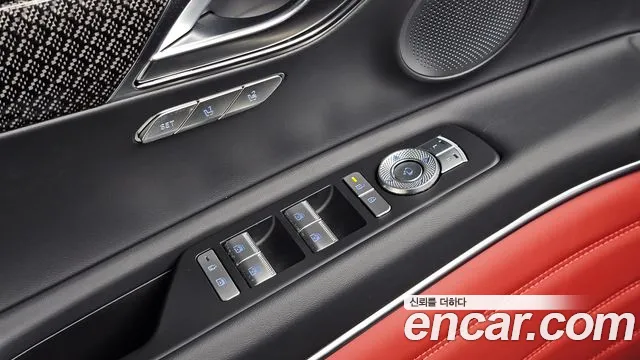 Genesis GV80 — Фото автомобиля 22