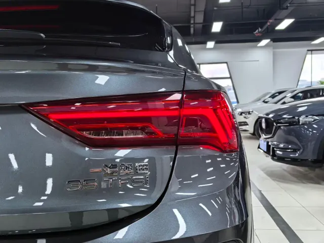 Audi Q3 Sportback — Фото автомобиля 5