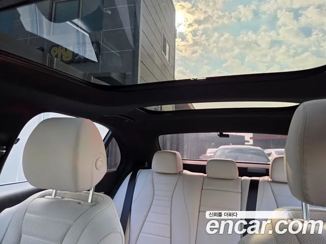 Mercedes-Benz E-Class W213 — Фото автомобиля 12