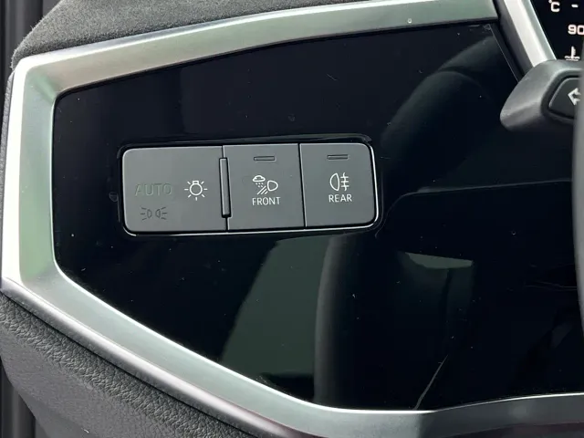 Audi Q3 — Фото автомобиля 23