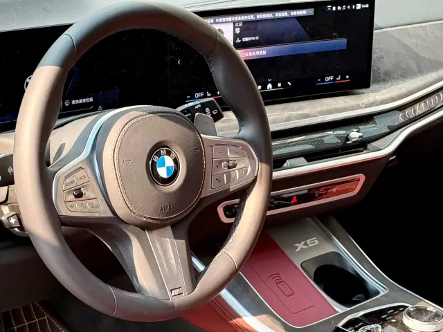 BMW X5 — Фото автомобиля 7