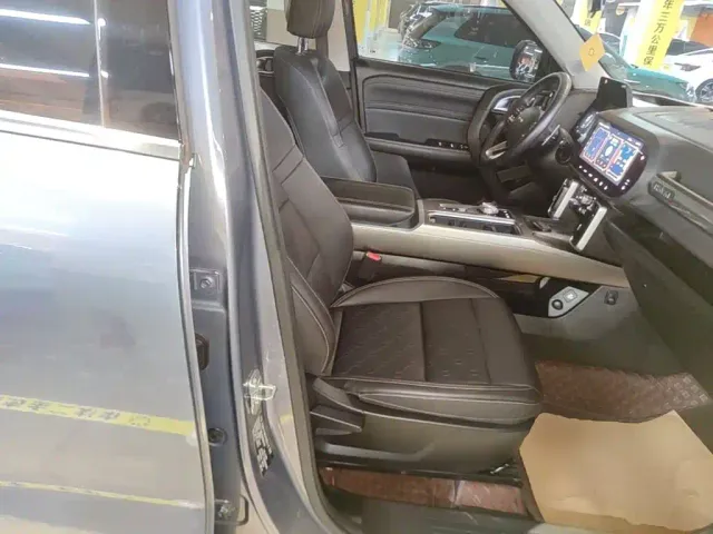 Haval Big Dog — Фото автомобиля 24