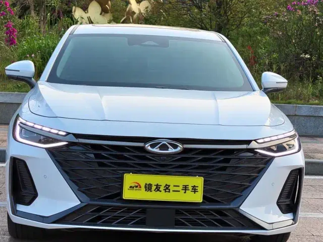 Chery Arrizo 8 — Фото автомобиля 9