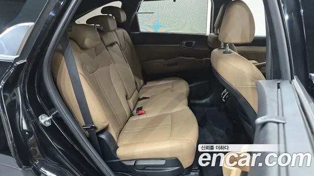 Kia Sorento Новый Sorento 4 поколение Бензин 2.5T 2WD — Фото автомобиля 11
