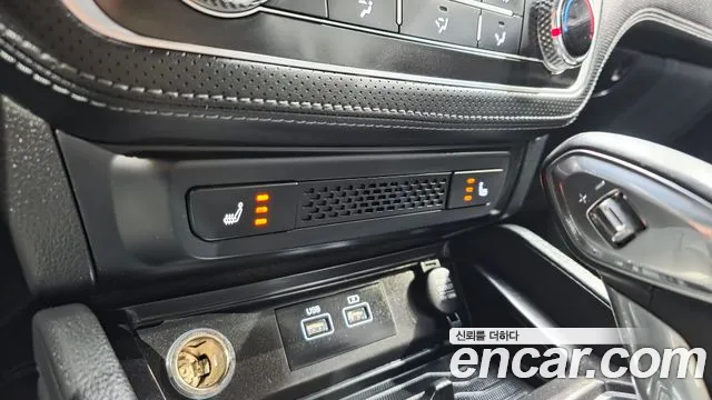 KG_Mobility_Ssangyong Rexton — Фото автомобиля 18