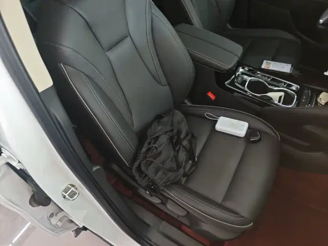 Buick Envision Plus — Фото автомобиля 24