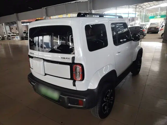 Baojun Yep — Фото автомобиля 6