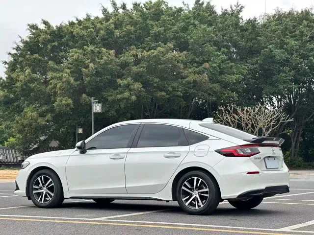 Honda Civic — Фото автомобиля 16