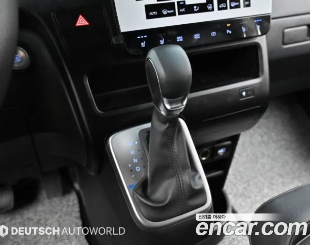 Hyundai Staria Staria Карго 3 места — Фото автомобиля 9