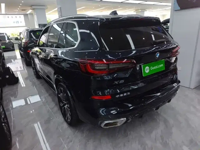 BMW X5 — Фото автомобиля 22