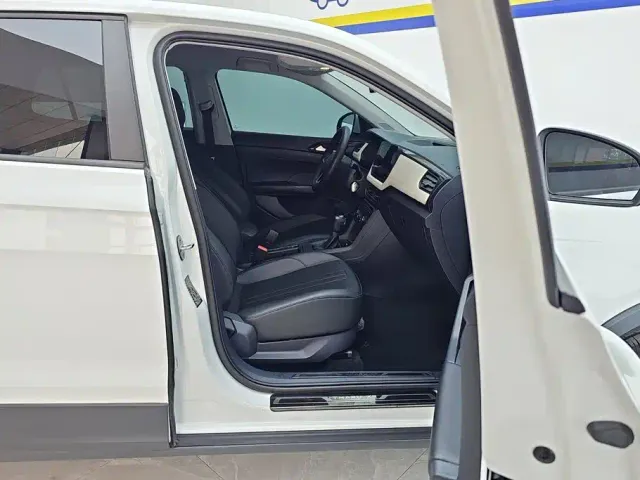 Volkswagen Tharu — Фото автомобиля 8