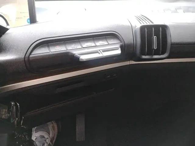 Baojun KiWi EV — Фото автомобиля 12