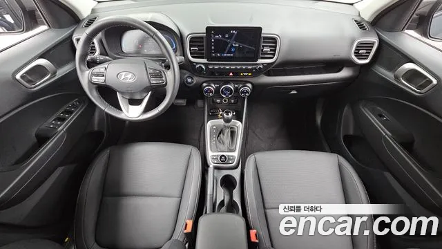 Hyundai Venue — Фото автомобиля 10